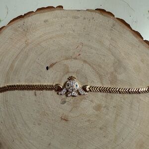 Elegant‎ Gold plated Bracelet with Crystal Accents